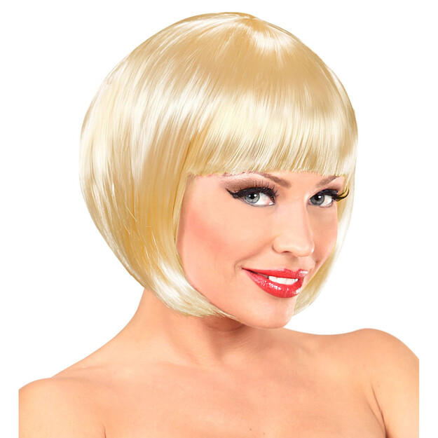 Hele lühike paruk lõikega