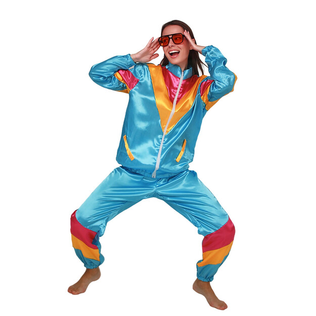 80-ųjų stiliaus žydros spalvos sportinis kostiumas