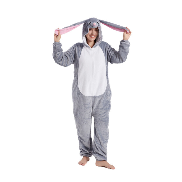 Võluv sissepääs lõbusasse maailma armsate jänkude plüüškostüümidega lastele ja täiskasvanutele!