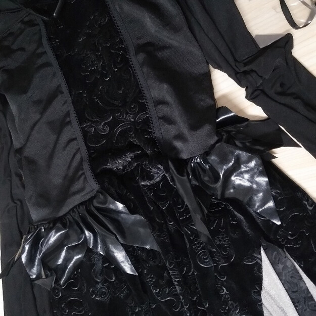 Lumoava Tumma Enkelin Asu Naisille