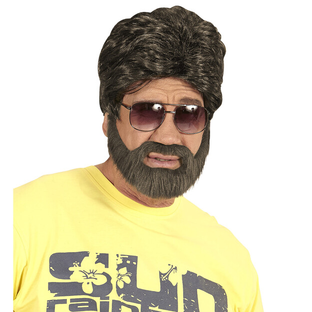 Punane parukas koos habemega